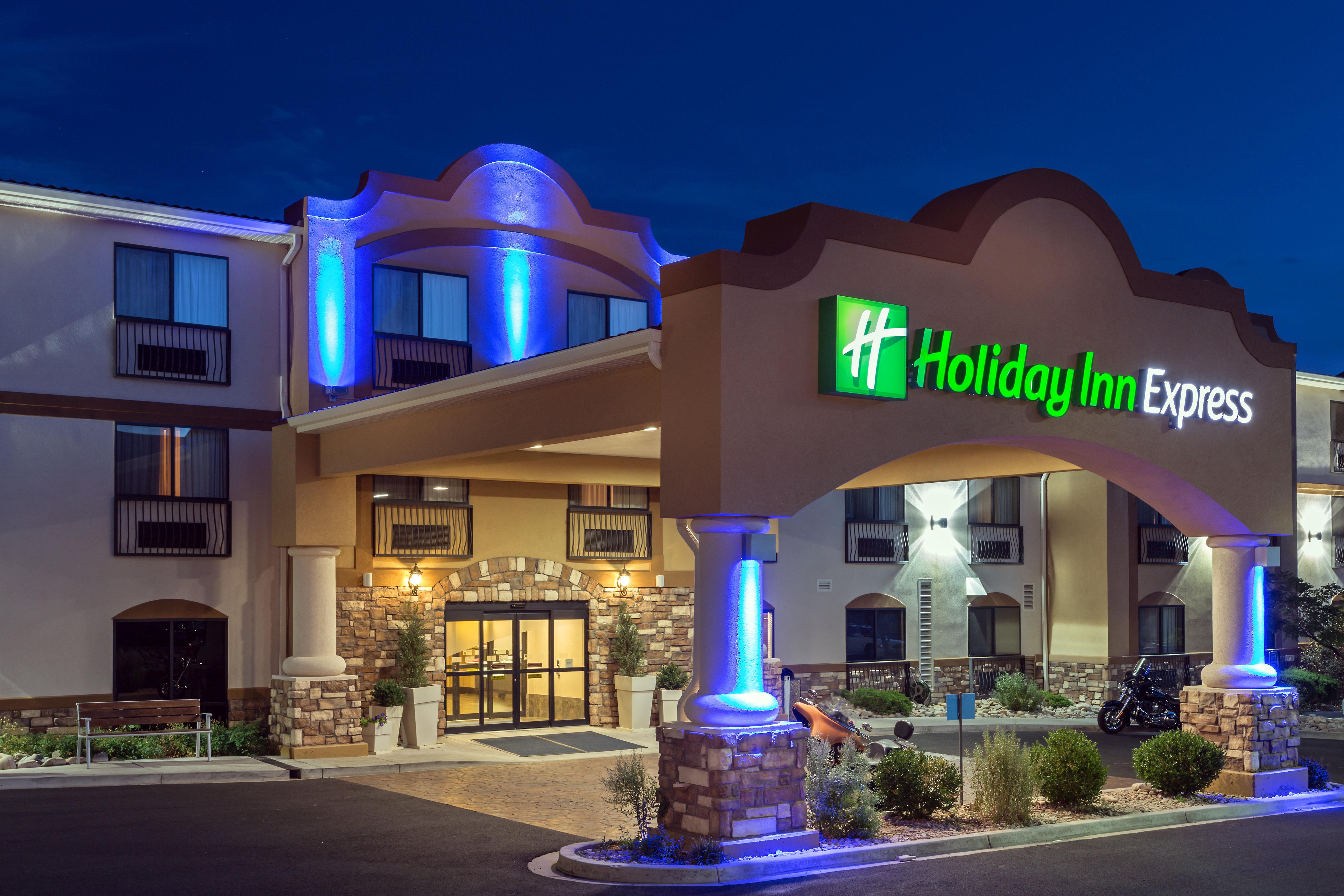 Holiday Inn Express Hotel & Suites Moab By Ihg Екстериор снимка