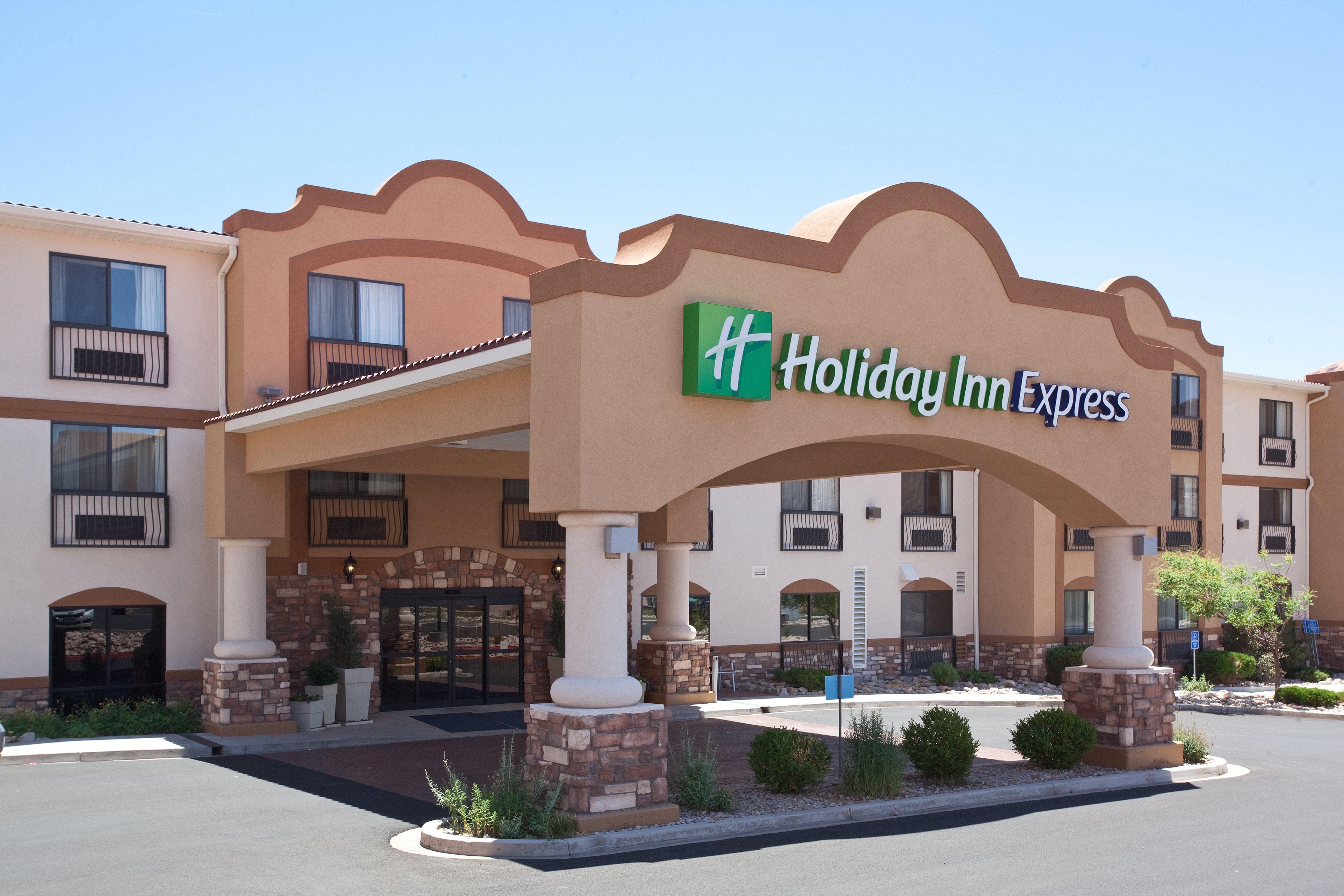 Holiday Inn Express Hotel & Suites Moab By Ihg Екстериор снимка