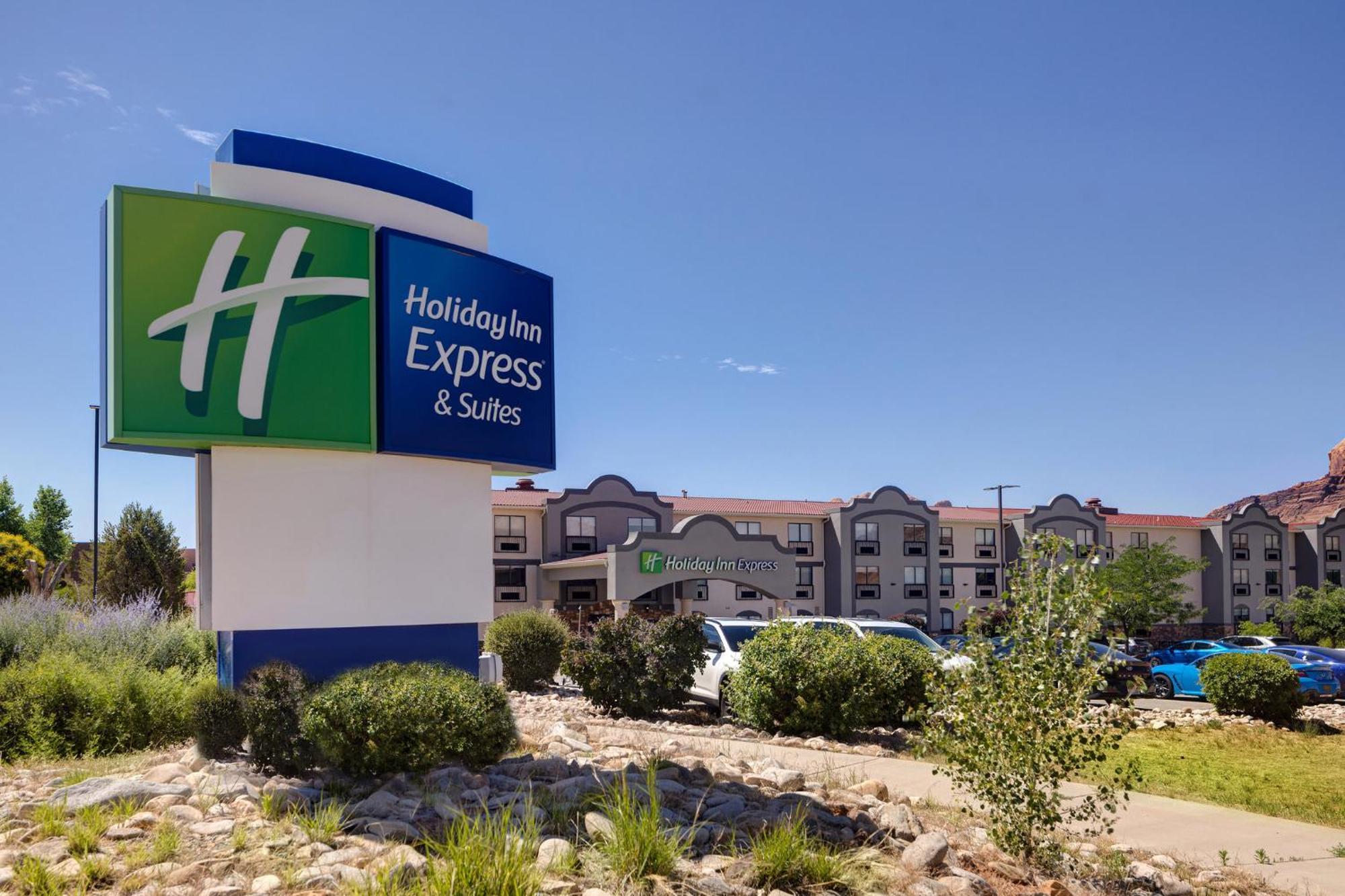 Holiday Inn Express Hotel & Suites Moab By Ihg Екстериор снимка